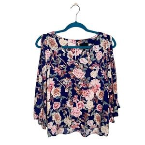 Cynthia Rowley Floral Split Flare Sleeve Rayon Blouse.
